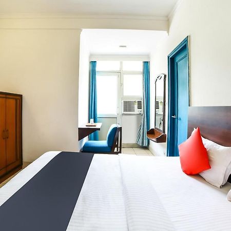 Capital O 48354 The Nest Yeni Delhi Dış mekan fotoğraf